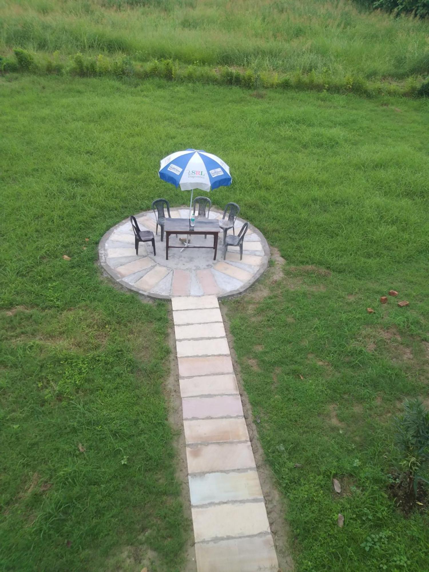 Nature Homestay Varanasi Exterior foto